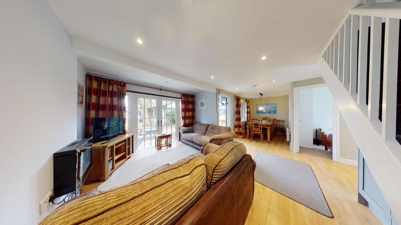 25 Tudor Court, Tolroy Manor Χέιλ Εξωτερικό φωτογραφία