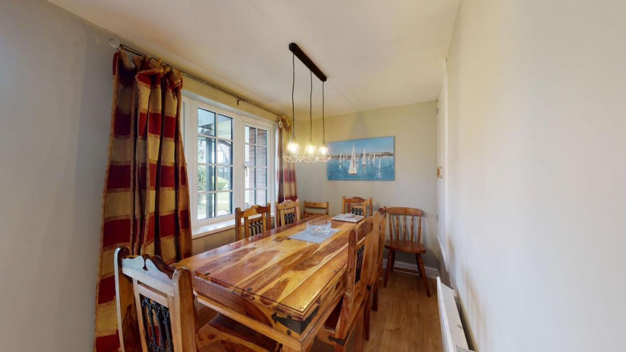 25 Tudor Court, Tolroy Manor Χέιλ Εξωτερικό φωτογραφία